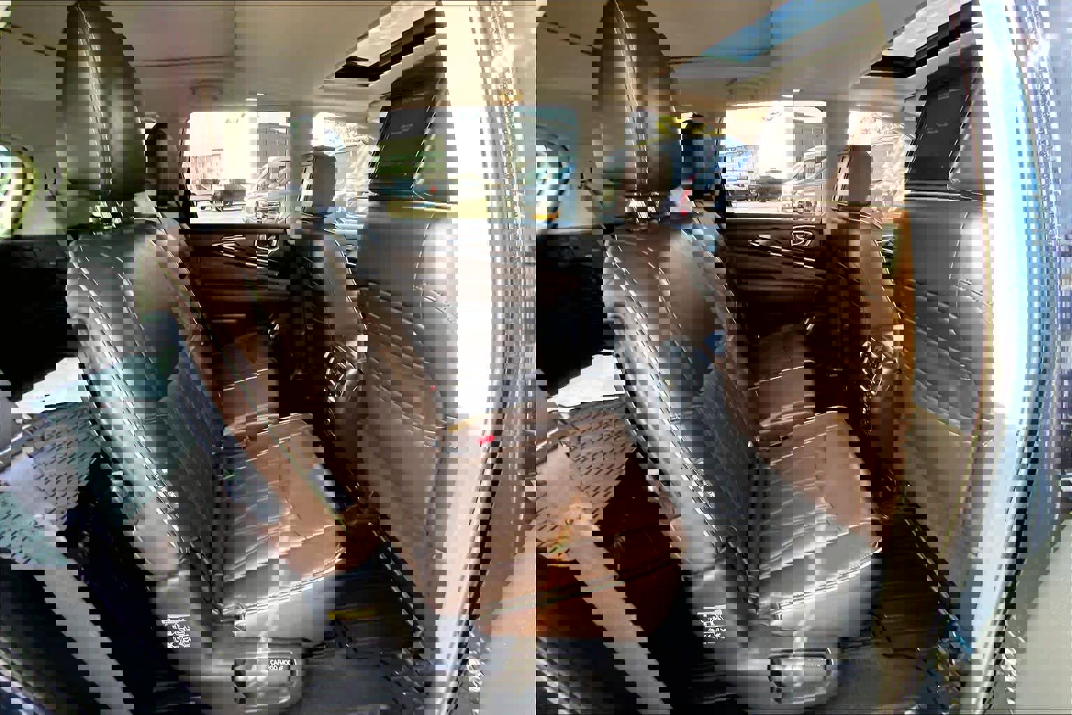 Used 2019 INFINITI QX60 Luxe w/ Sensory Package image 17