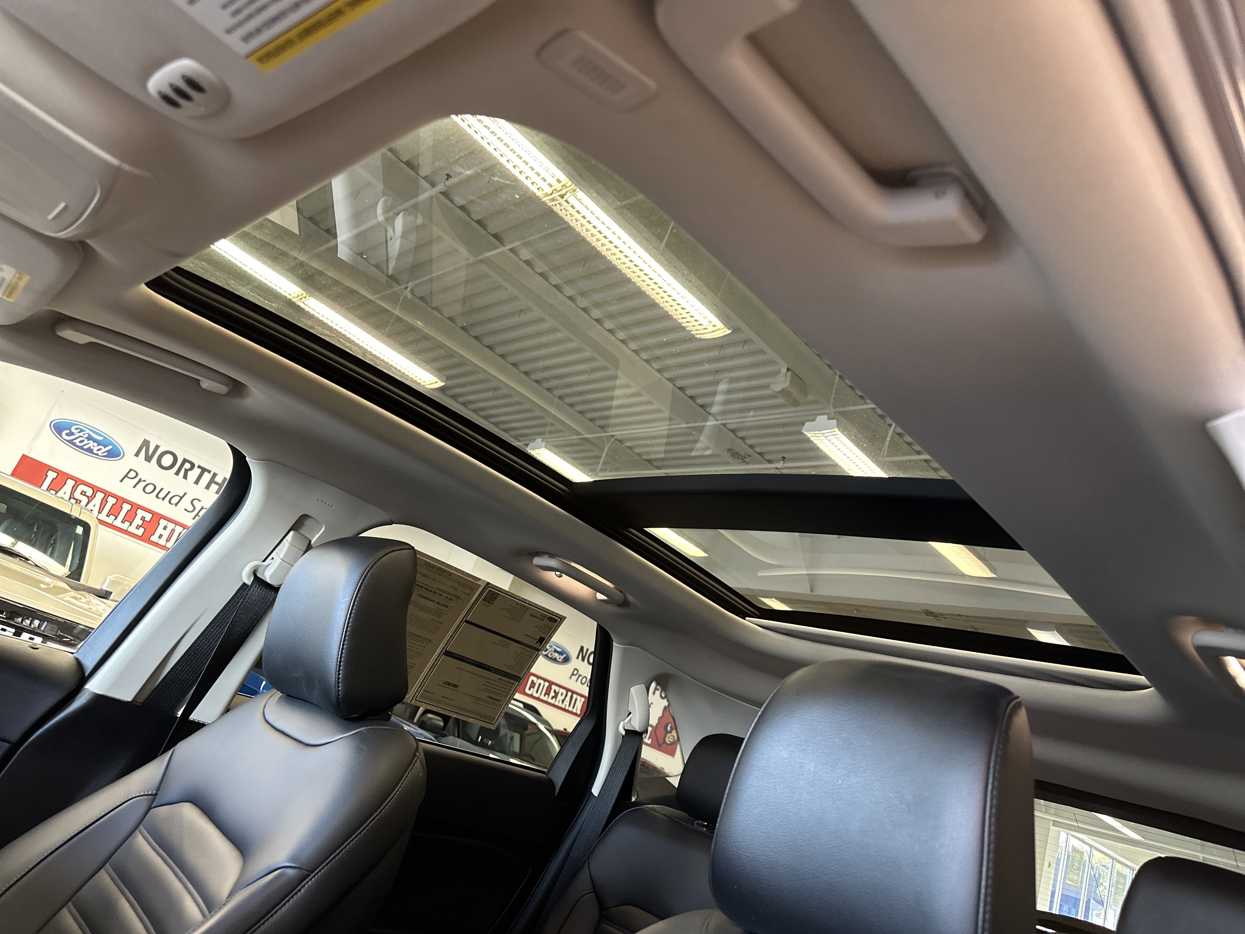 Certified 2022 Ford Edge SEL w/ Convenience Package image 13