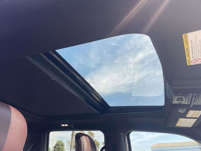 Certified 2017 Ford F250 Platinum w/ Platinum Ultimate Package image 29