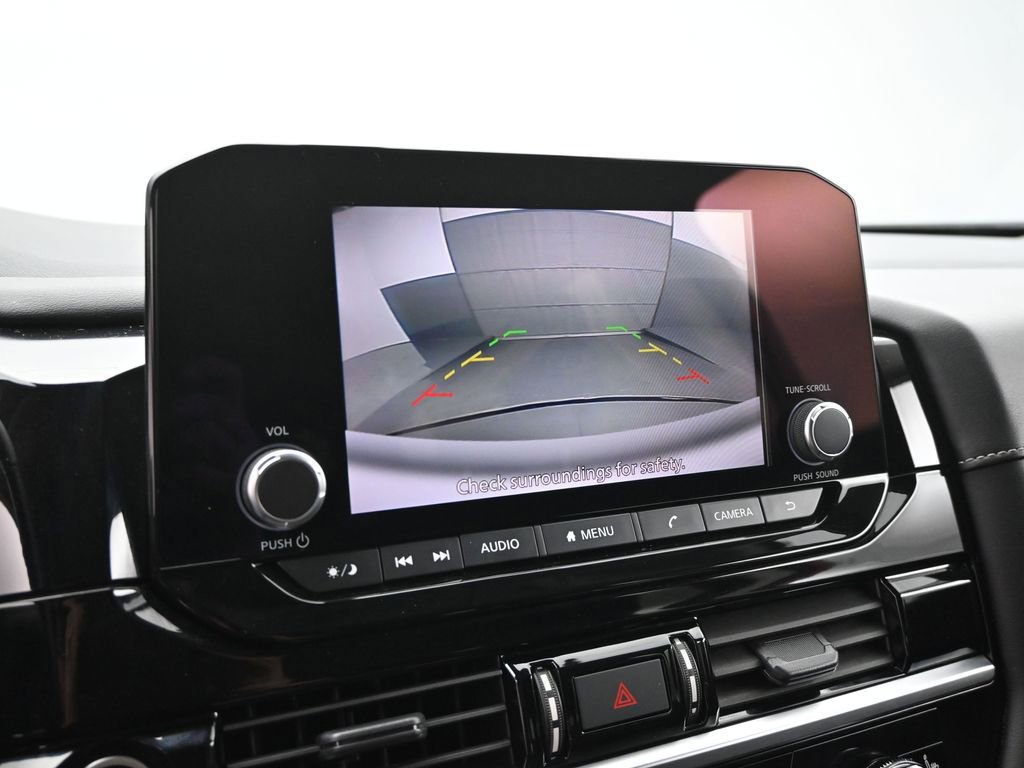 Used 2023 Nissan Pathfinder SV w/ SV Premium Package image 43