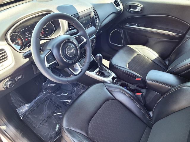 Used 2021 Jeep Compass Latitude FWD image 10