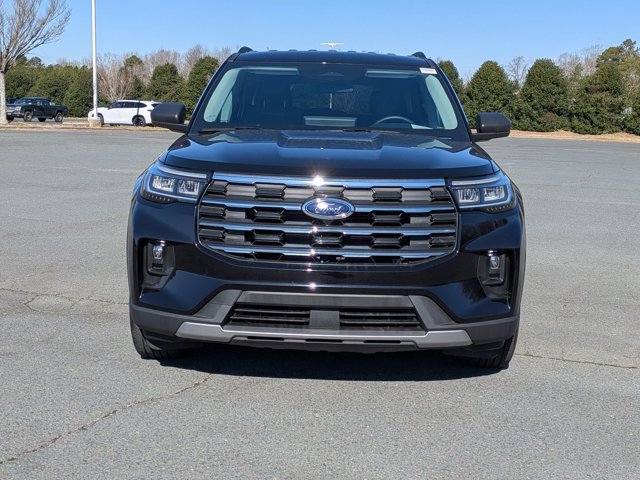 Certified 2025 Ford Explorer Active w/ Active Comfort Package image 9