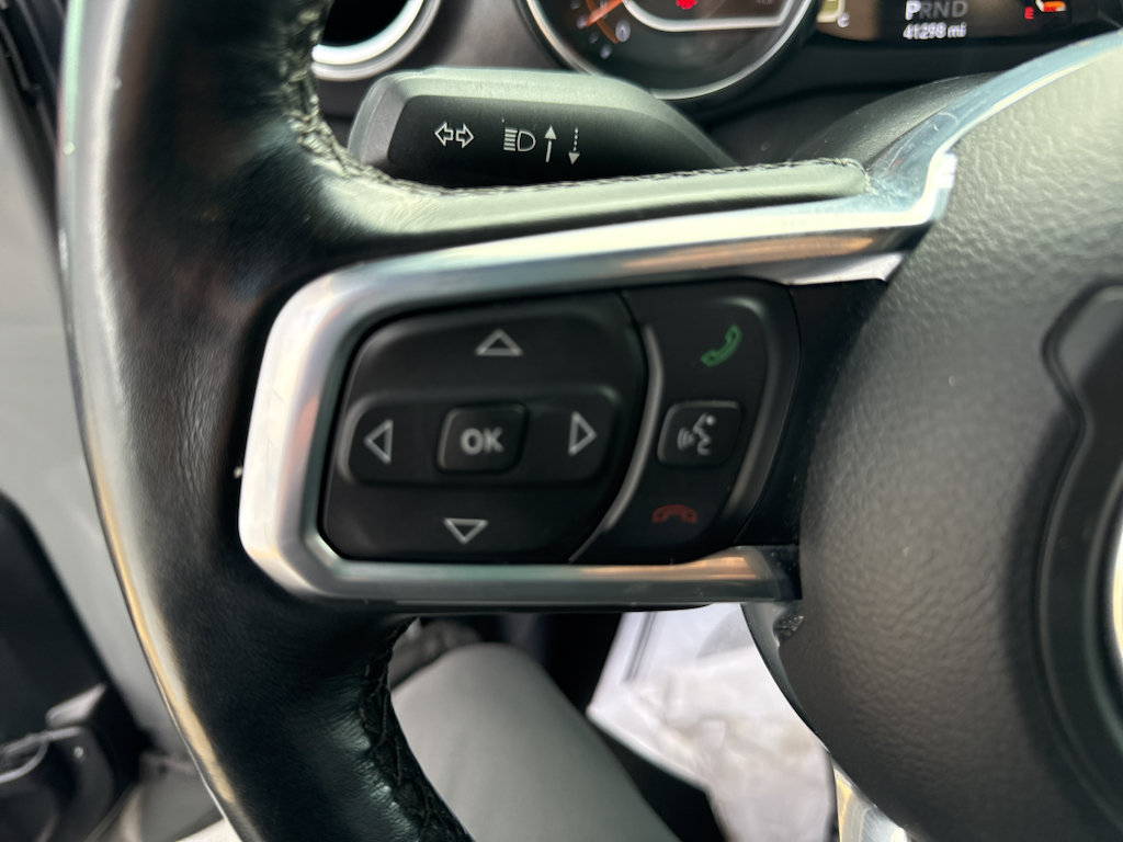 Used 2020 Jeep Wrangler Unlimited Sahara AWD/4WD image 24