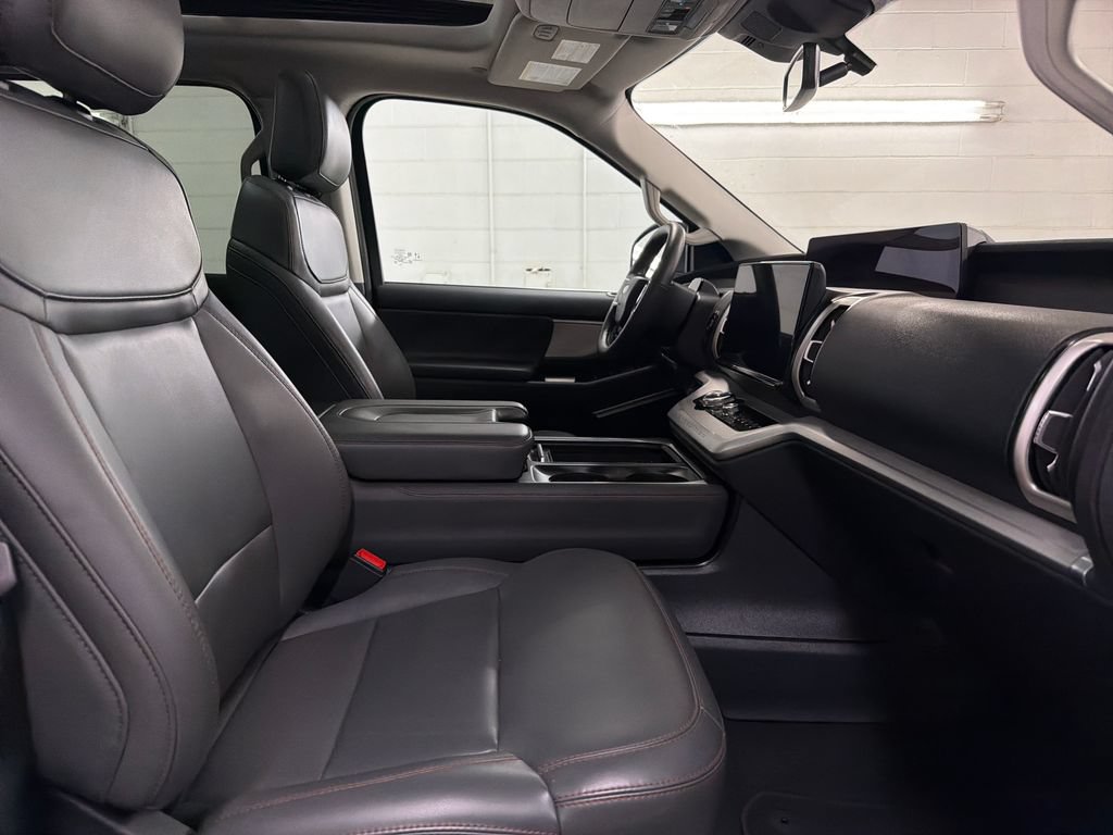 Certified 2025 Ford Expedition Active RWD image 32