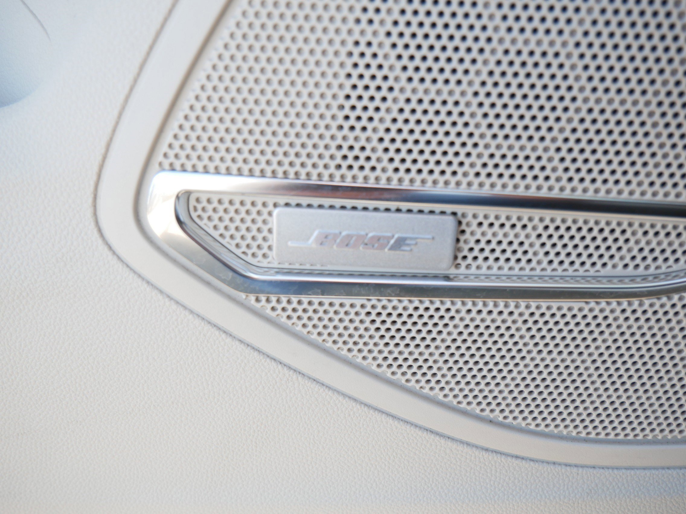 Used 2022 Buick Envision Avenir w/ Technology Package II image 27