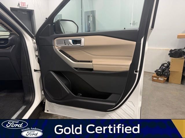 Certified 2021 Ford Explorer Limited w/ Equipment Group 301A RWD image 30