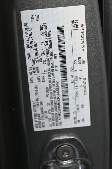 Certified 2024 Ford Escape ST-Line w/ Tech Pack #1 AWD/4WD image 35