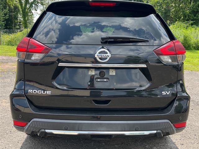 Used 2020 Nissan Rogue SV FWD image 12