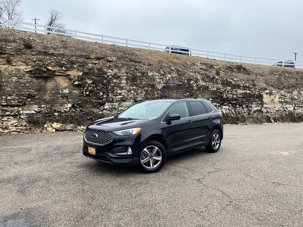 Certified 2024 Ford Edge SEL w/ Convenience Package