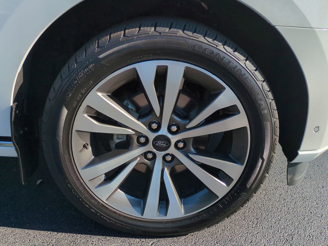 Certified 2021 Ford Expedition Platinum image 11