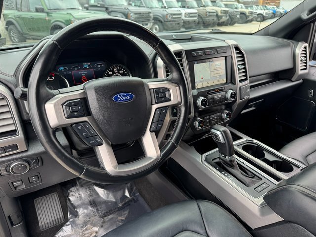 Certified 2019 Ford F150 Platinum w/ Equipment Group 701A Luxury image 3