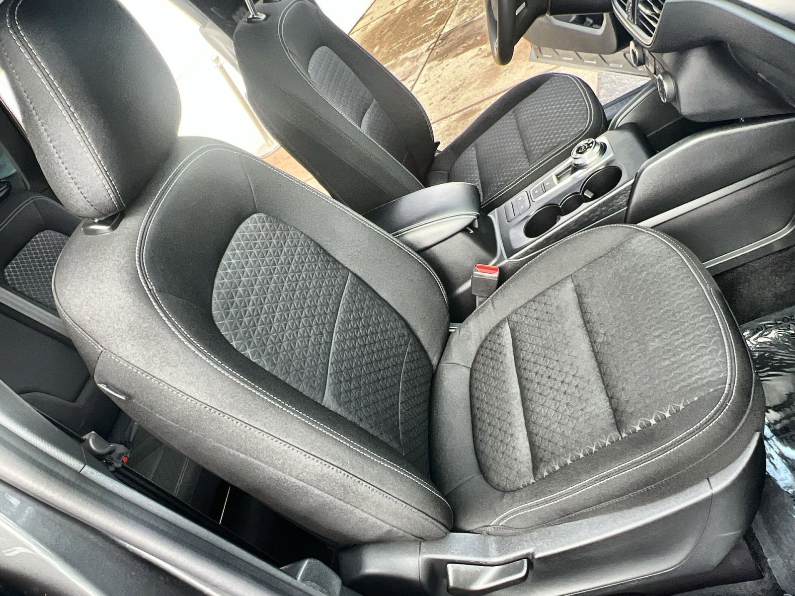 Certified 2025 Ford Escape Active image 25