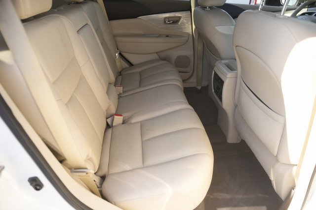 Used 2017 Nissan Murano Platinum w/ Platinum Technology Package image 16
