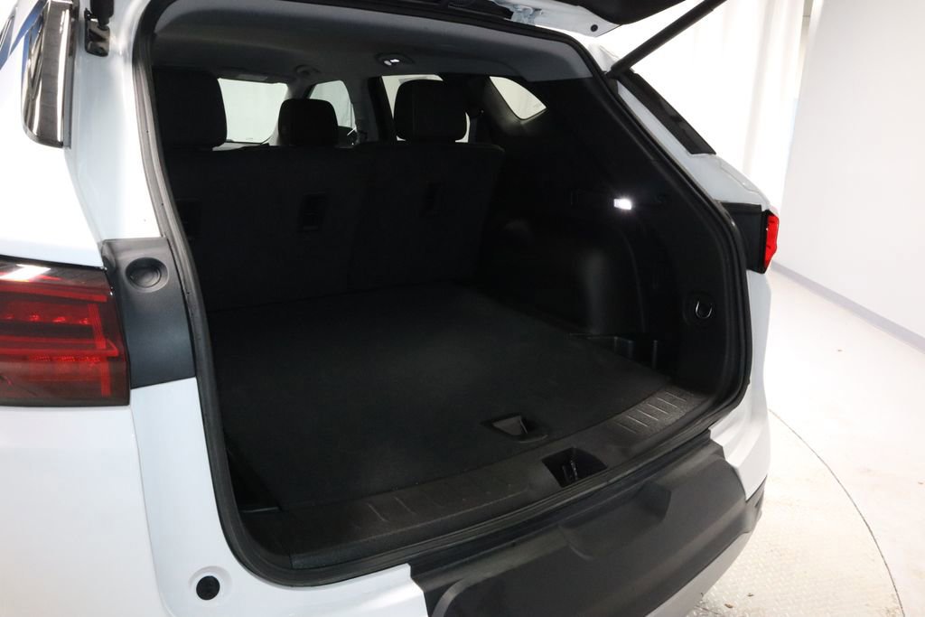 Used 2024 Chevrolet Blazer LT w/ Convenience Package image 17