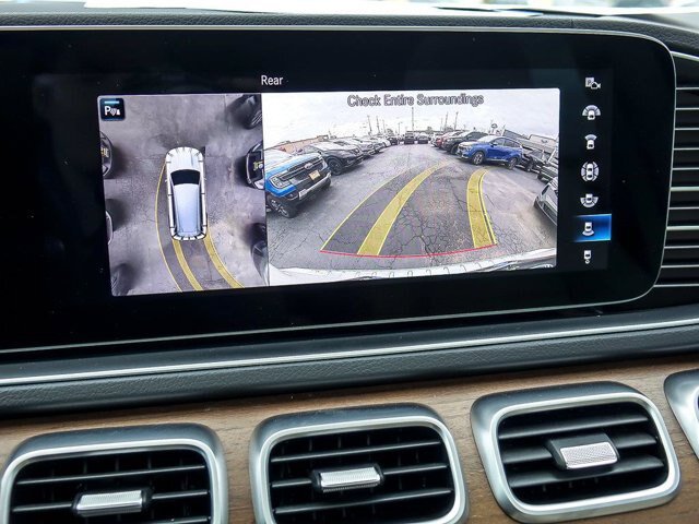 Used 2023 Mercedes-Benz GLS 450 4MATIC image 26