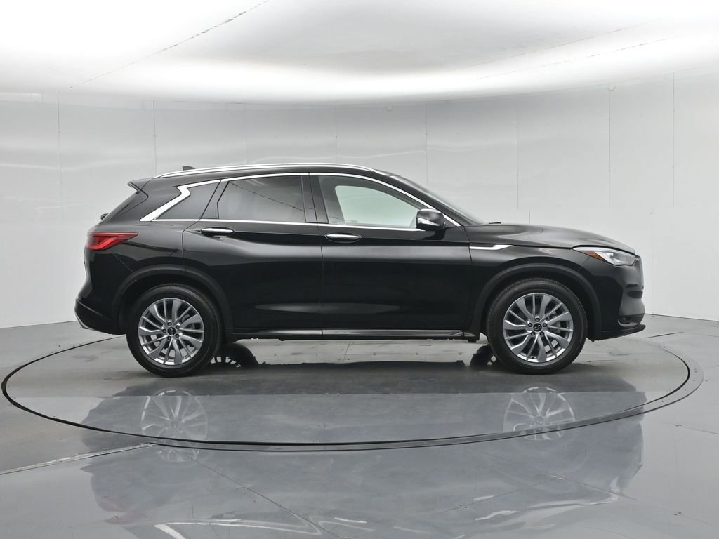 Used 2024 INFINITI QX50 Luxe image 8