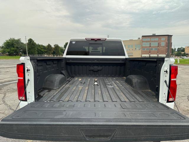 Used 2024 Chevrolet Silverado 2500 LTZ w/ LTZ Convenience Package AWD/4WD image 17