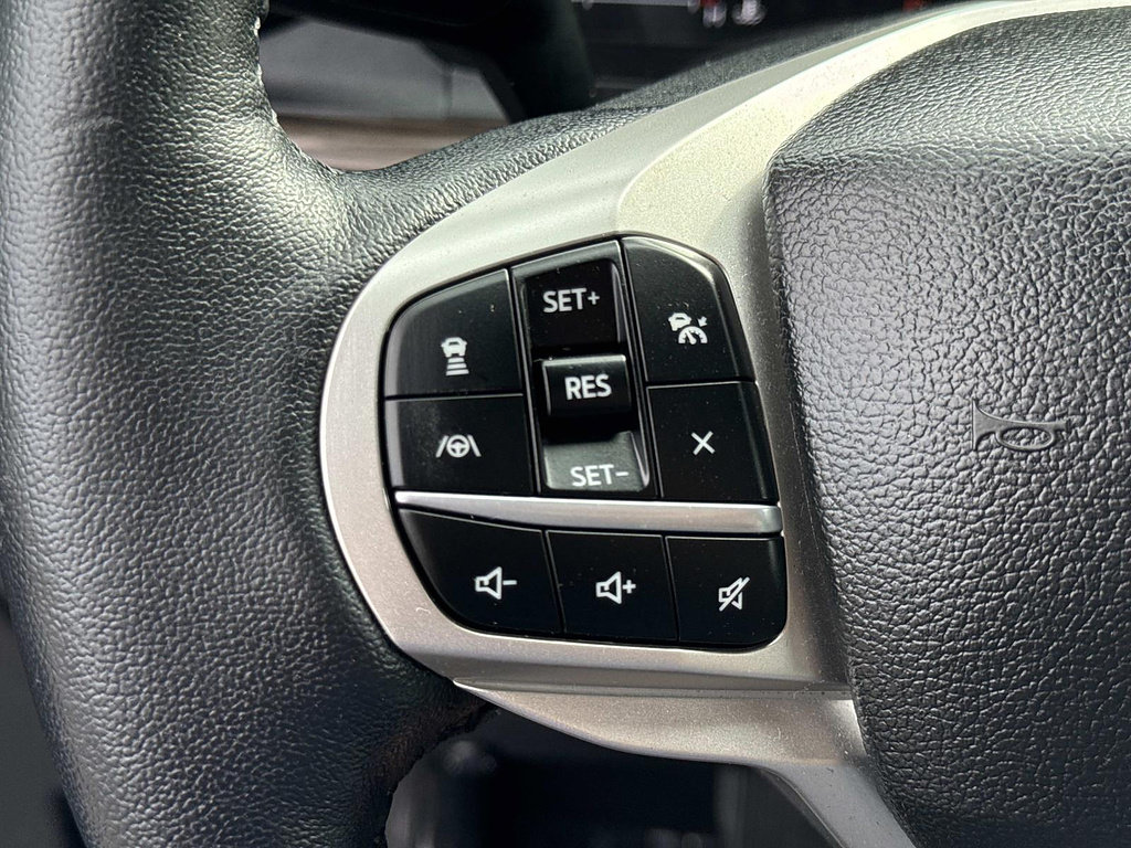 Certified 2023 Ford Explorer Limited RWD image 8