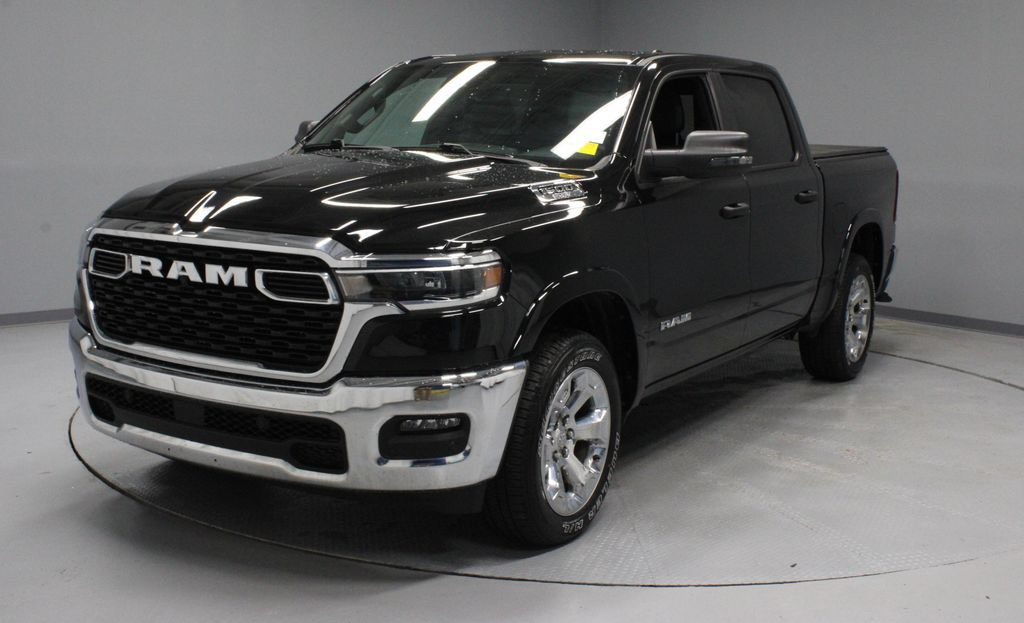 Used 2025 RAM 1500 Big Horn AWD/4WD image 5