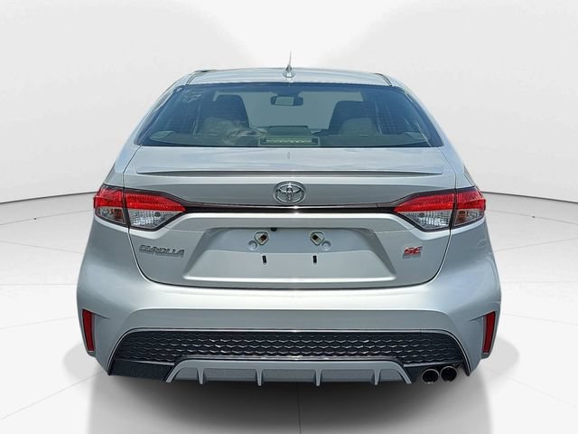 Used 2022 Toyota Corolla SE w/ Carpet Mat Package (TMS) FWD image 5