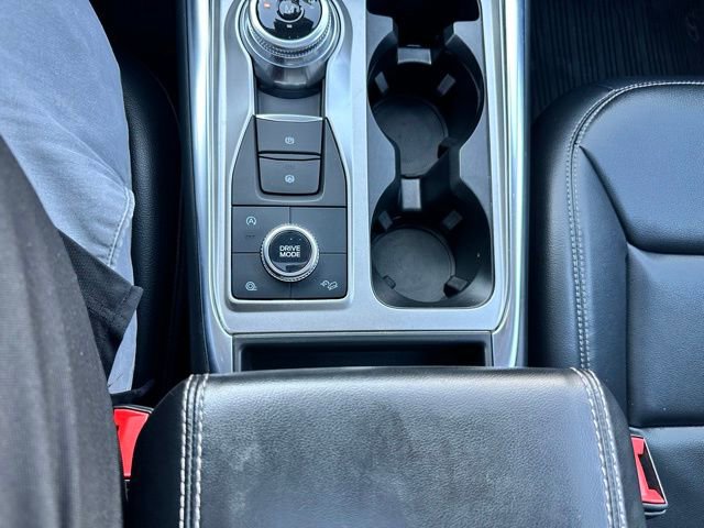 Certified 2021 Ford Explorer XLT w/ Equipment Group 202A AWD/4WD image 81