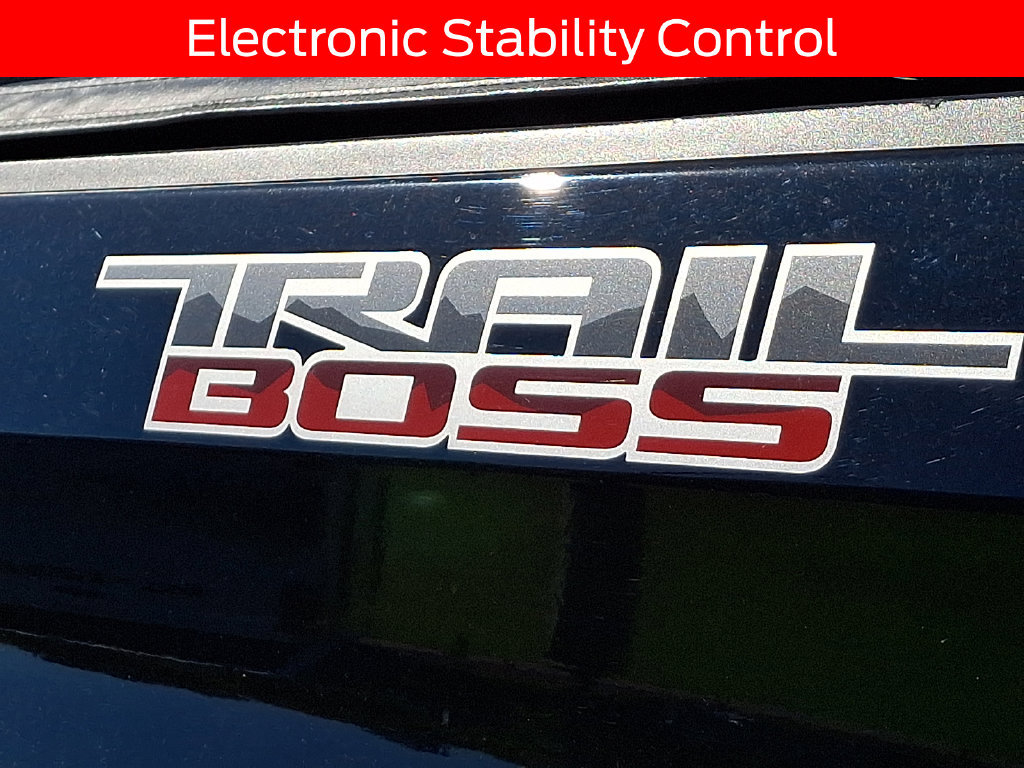 Used 2022 Chevrolet Silverado 1500 Custom Trail Boss AWD/4WD image 30