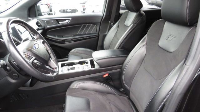 Certified 2022 Ford Edge ST w/ Equipment Group 401A image 10