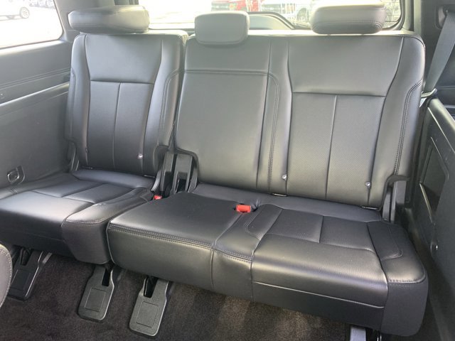 Certified 2020 Ford Expedition XLT w/ Equipment Group 202A image 25