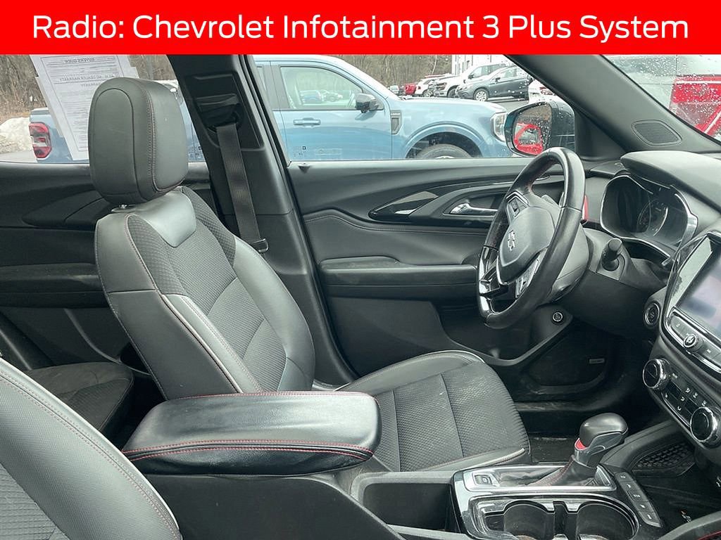 Used 2021 Chevrolet TrailBlazer RS w/ Sun and Liftgate Package image 10
