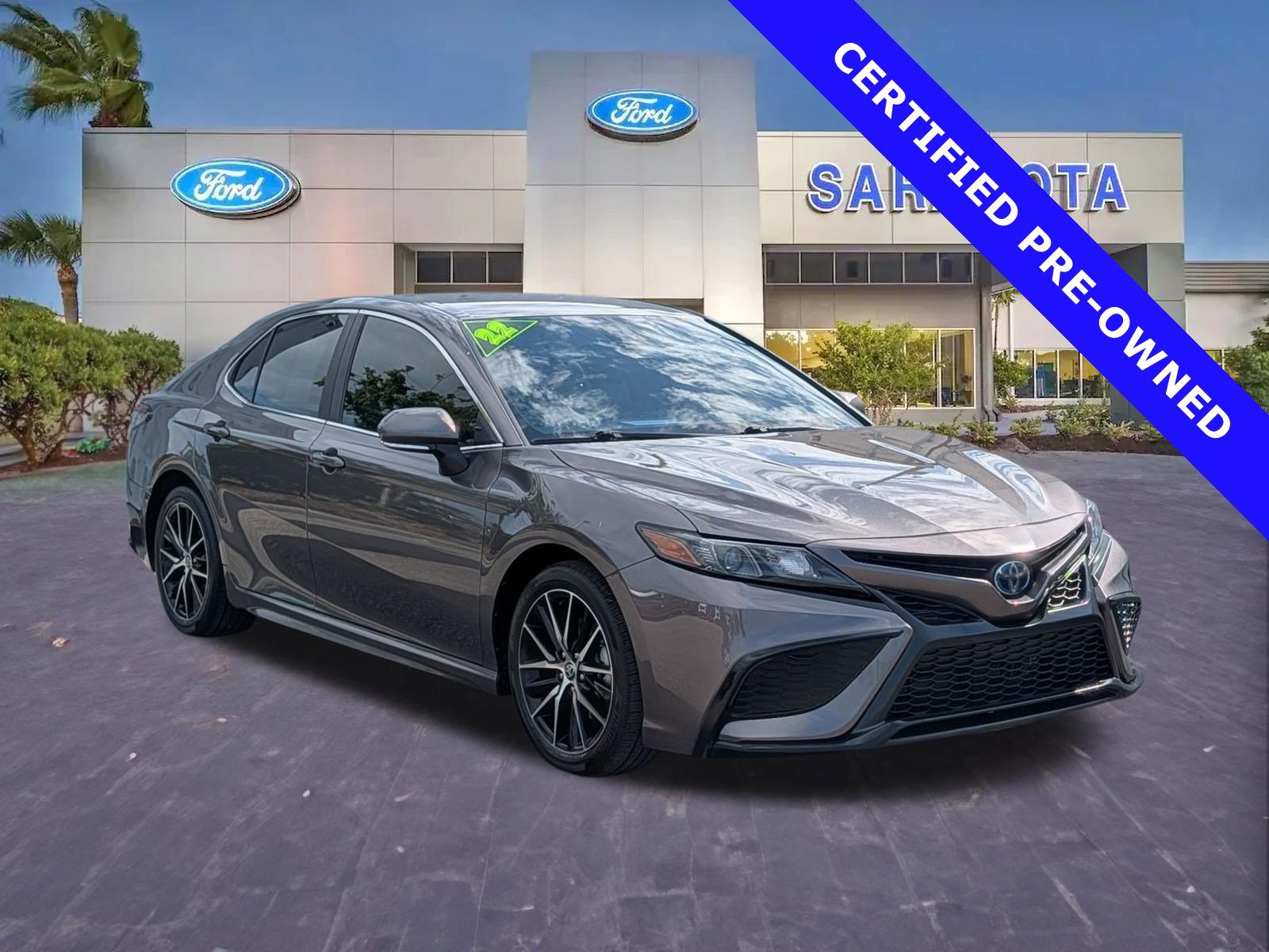 Used 2022 Toyota Camry SE