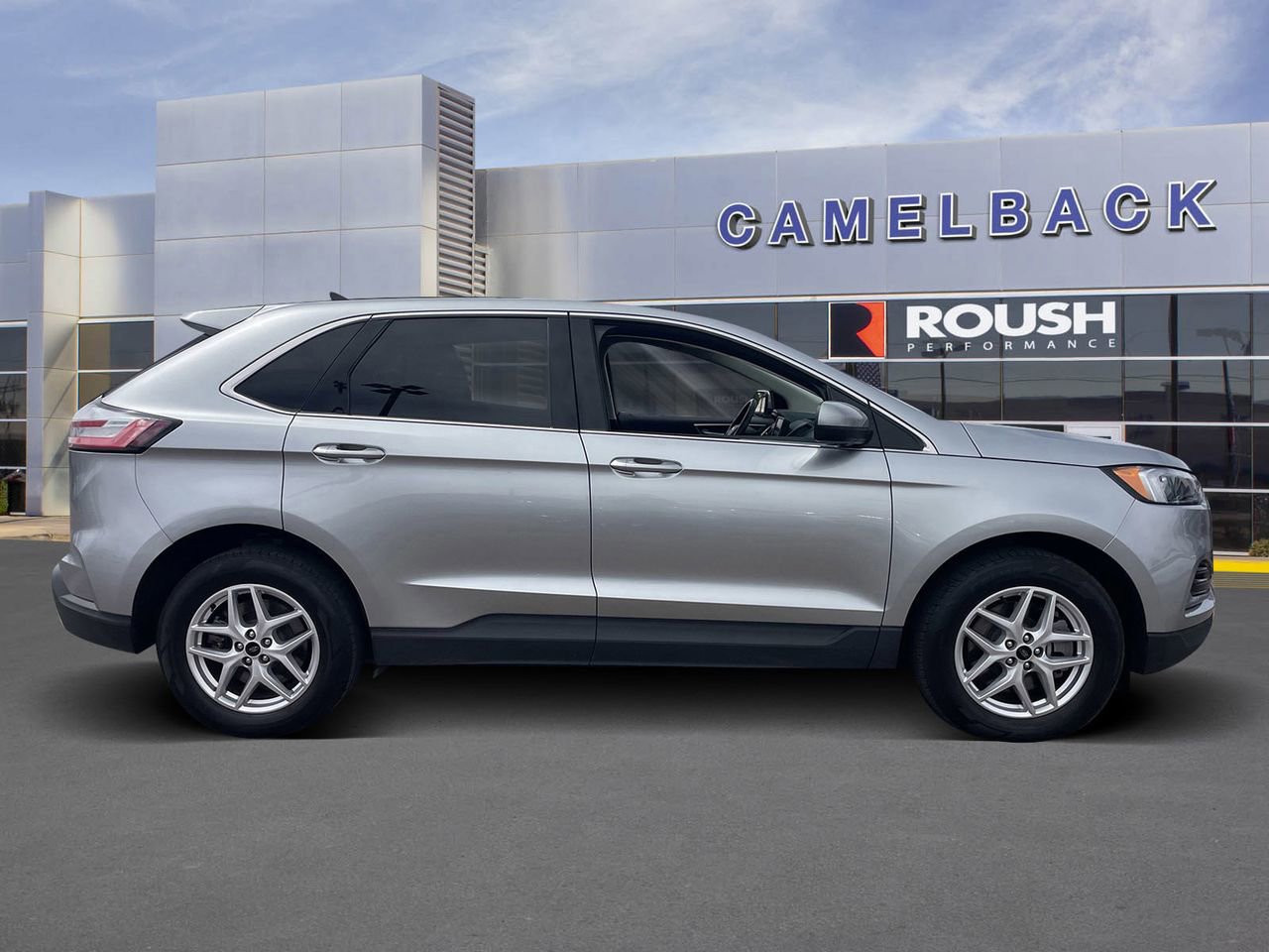 Certified 2024 Ford Edge SEL AWD/4WD image 7