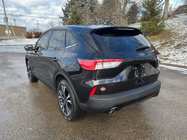 Certified 2022 Ford Escape SEL w/ SEL Stealth AWD Package image 3