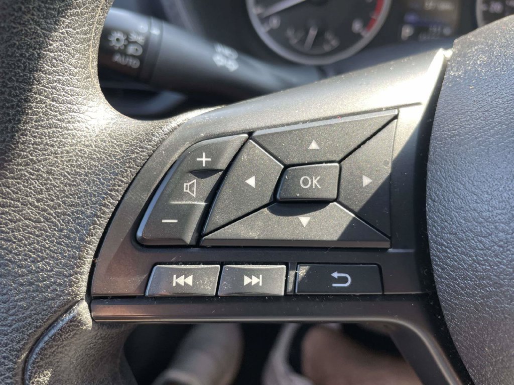Used 2025 Nissan Sentra S FWD image 25