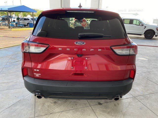Certified 2022 Ford Escape SE w/ SE Sport Appearance Package image 3