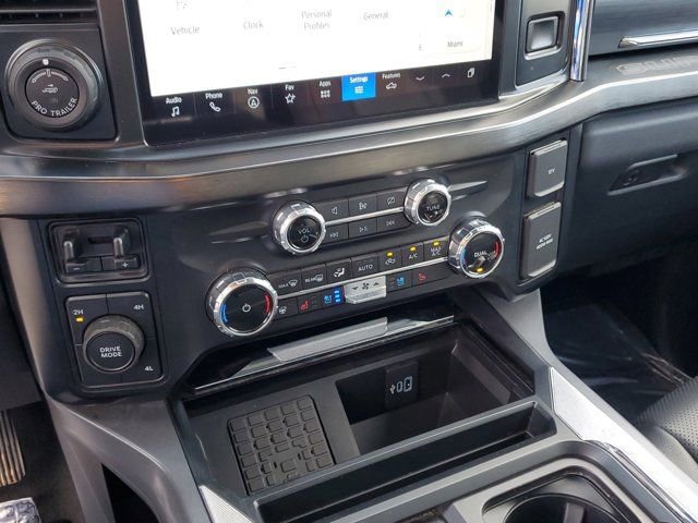 Certified 2024 Ford F350 Lariat w/ Lariat Ultimate Package image 28