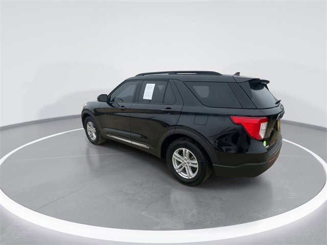 Certified 2024 Ford Explorer XLT w/ Equipment Group 202A image 7