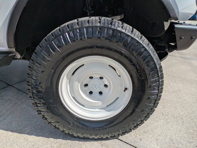 Certified 2022 Ford Bronco Base image 10