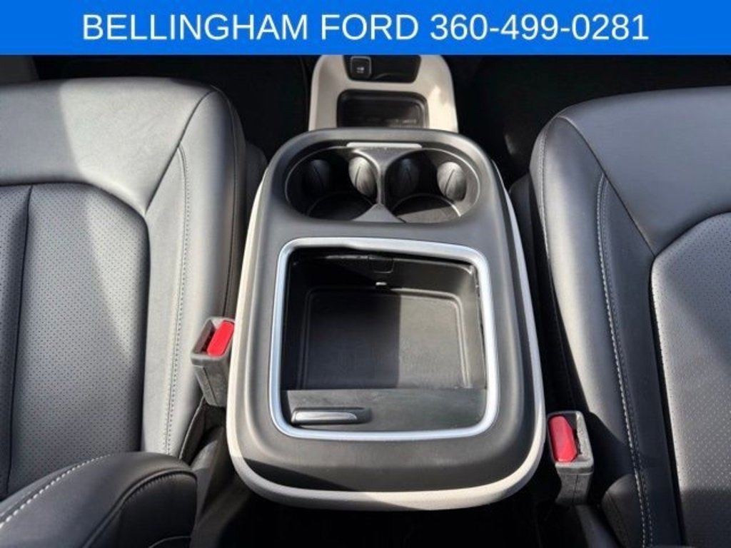 Used 2024 Chrysler Pacifica Touring-L image 31