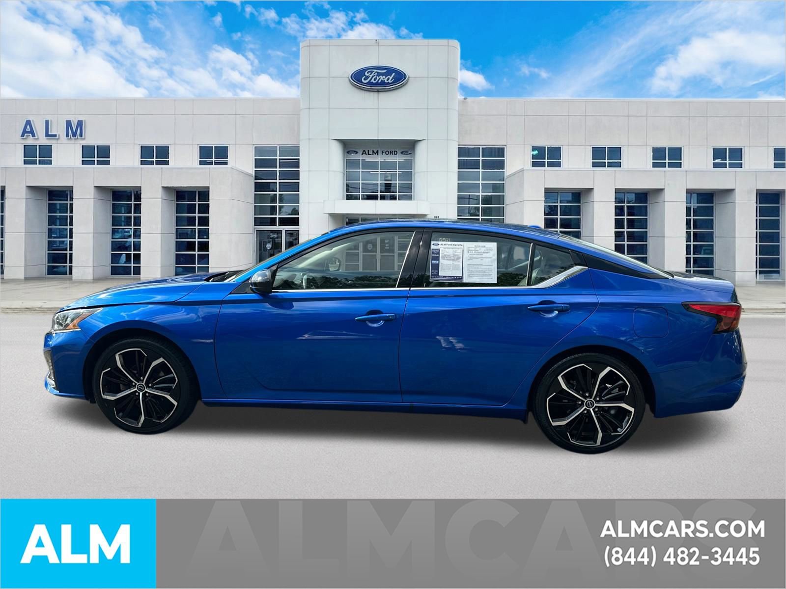 Used 2025 Nissan Altima 2.5 SR FWD image 9
