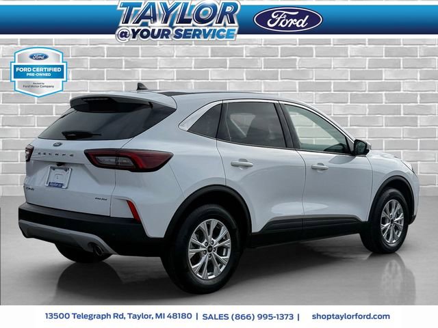Certified 2023 Ford Escape Active w/ Tech Pack #2 image 3