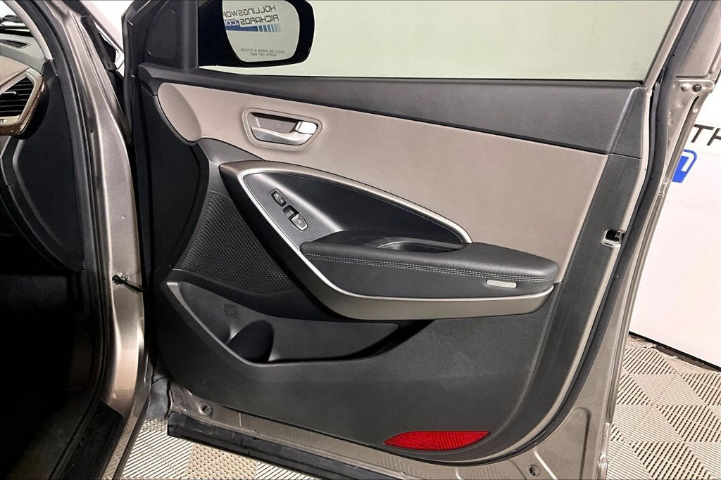 Used 2018 Hyundai Santa Fe Sport w/ 2.4L Value Package 02 FWD image 19