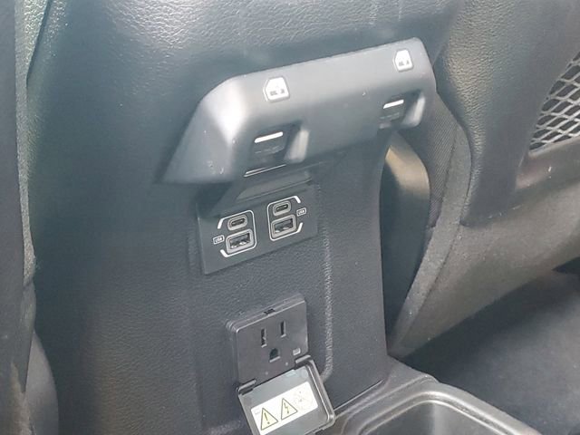 Used 2025 Jeep Wrangler Unlimited Rubicon w/ Convenience Group image 26