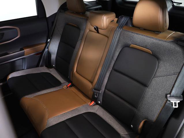 Certified 2024 Ford Bronco Sport Outer Banks w/ Tech Package AWD/4WD image 11