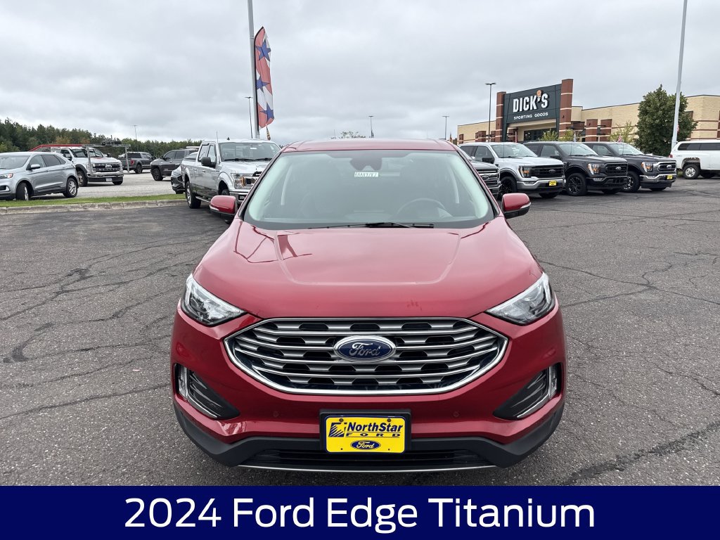 Certified 2024 Ford Edge Titanium AWD/4WD image 4