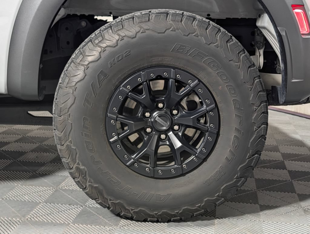 Certified 2023 Ford F150 Raptor w/ Raptor 37 Performance Package AWD/4WD image 26