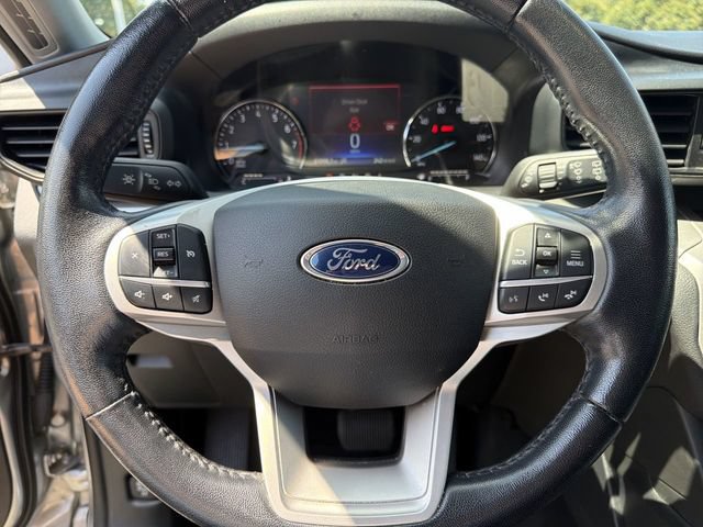 Certified 2021 Ford Explorer XLT RWD image 13