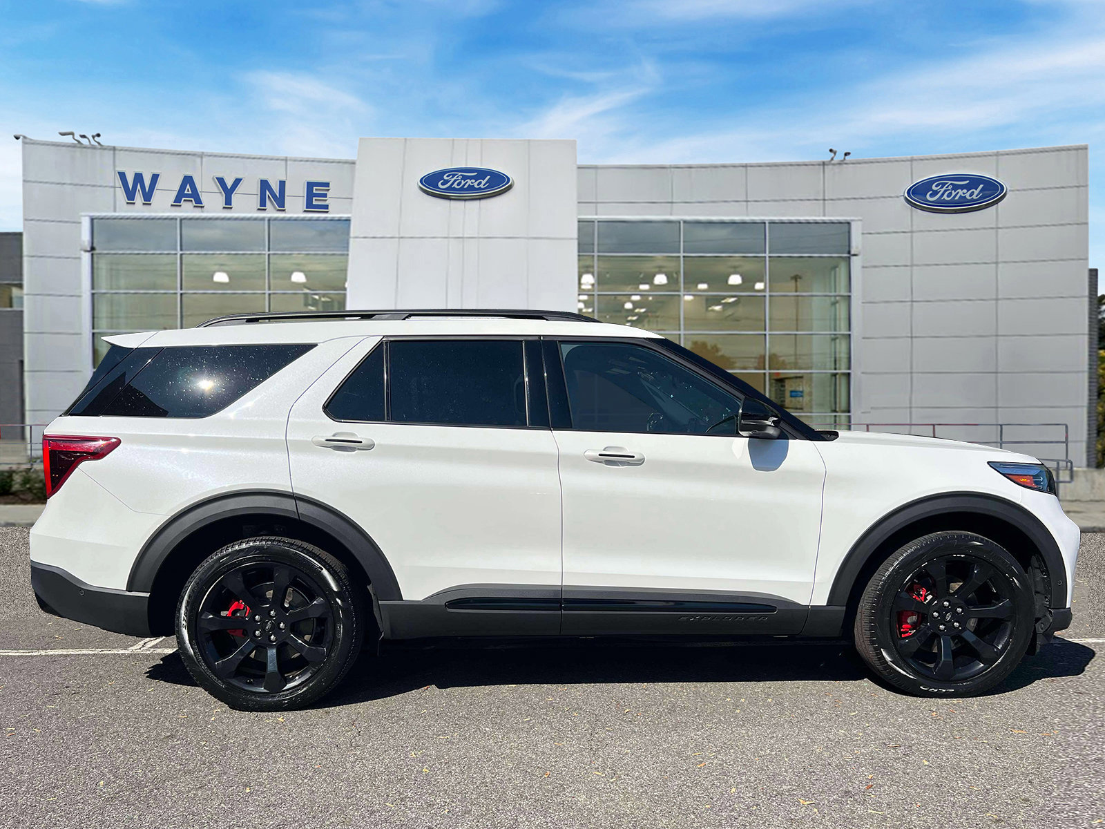 Certified 2022 Ford Explorer ST w/ Equipment Group 401A image 4