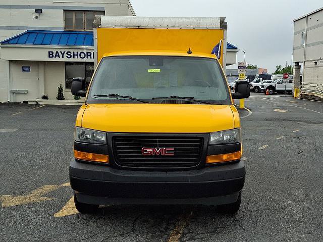 Used 2021 GMC Savana 3500 w/ Power Convenience Package RWD image 2