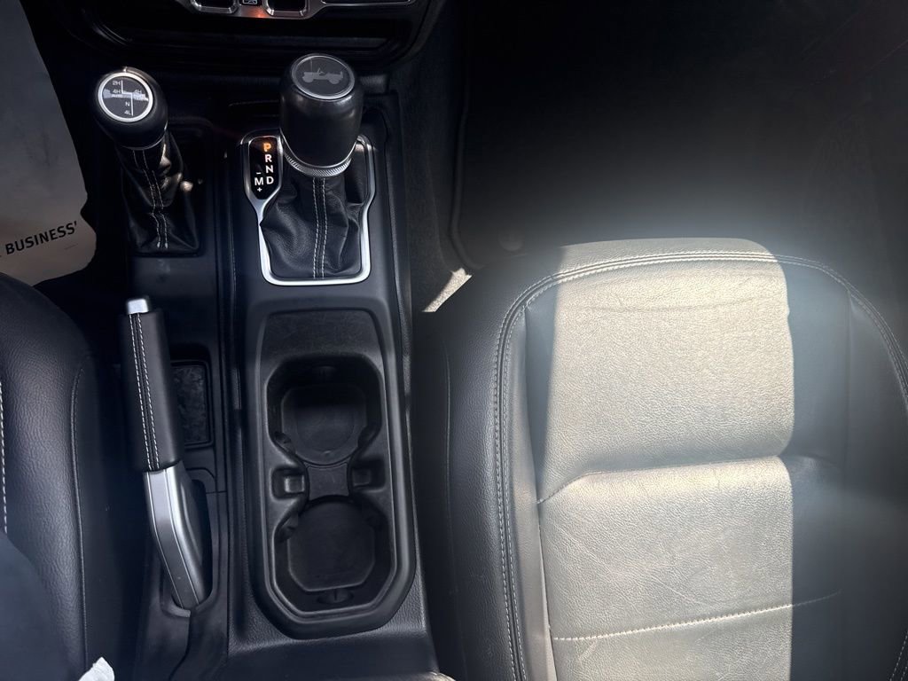 Used 2021 Jeep Wrangler Unlimited Sahara w/ Cold Weather Group image 36