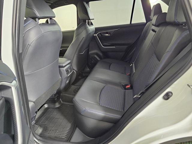 Used 2025 Toyota RAV4 XSE w/ Advanced Technology Package AWD/4WD image 19